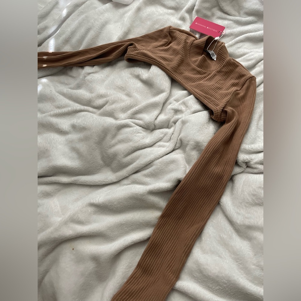 NWT Beginning Boutique Micro Crop Top